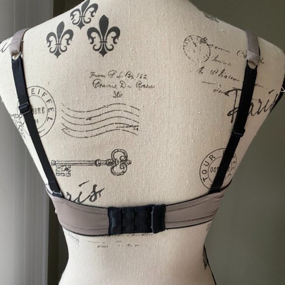 Jones New York convertible bra (sz 36b) - Picture 3 of 5